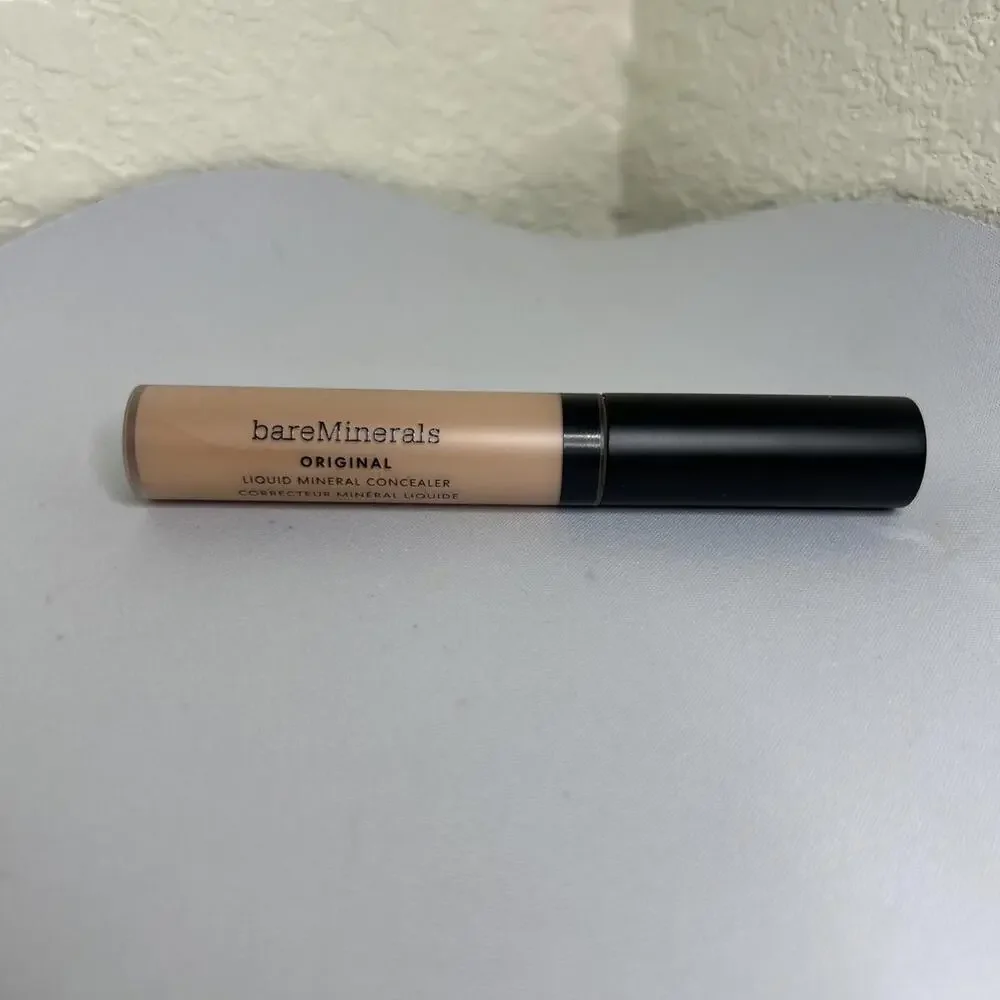 bareMinerals Liquid Mineral Concealer Medium 0.2 oz NEW